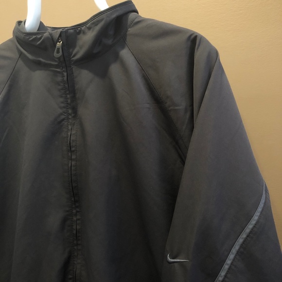 Nike Golf Essential Jacket - Picture 2 of 3